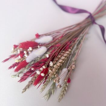 Letterbox Christmas Dried Flowers, 2 of 4