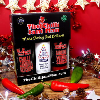 'Chilli Christmas' Personalised Chilli Sauce Gift Set, 2 of 7