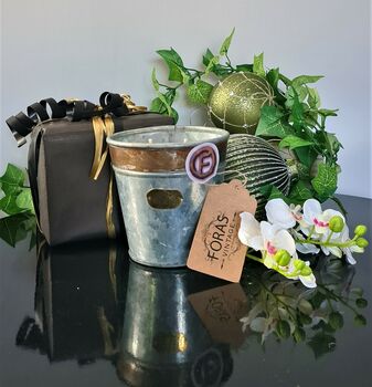 Gift Wrapped Vintage Candle Lime, Basil And Mandarin, 3 of 6