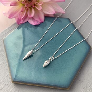 Dainty Shell Pendant Silver, 2 of 3