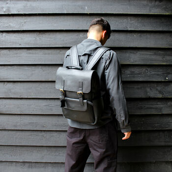 'Kingsley' Men's Leather Laptop Backpack In Black, 2 of 9