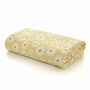 Cozy Daisy Supersoft Comfort Throw 240gsm, thumbnail 3 of 4