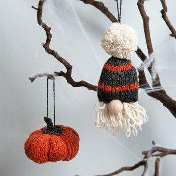 Halloween Decorations Easy Knitting Kit, 5 of 10
