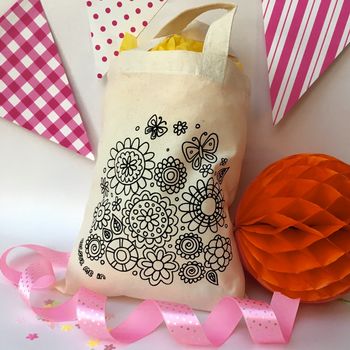 Colour In Party Bag With Owls, 3 of 10