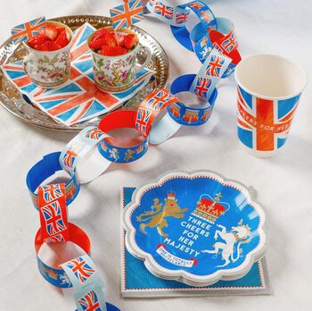 Union Jack Kings Coronation Party Paper Chains, 4 of 8