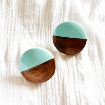 Coastal Breeze Wood And Resin Studs, 2 of 2