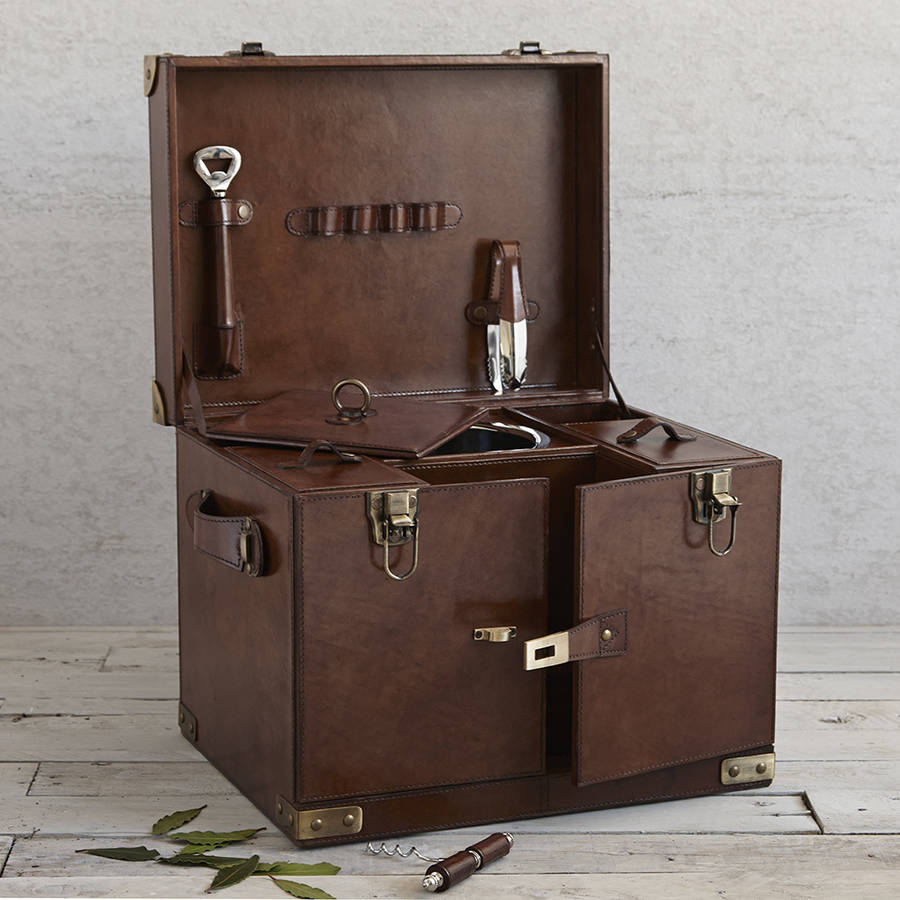 leather drinks case by life of riley