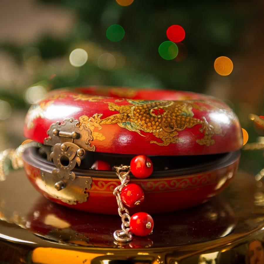 doughnut necklace box by orchid