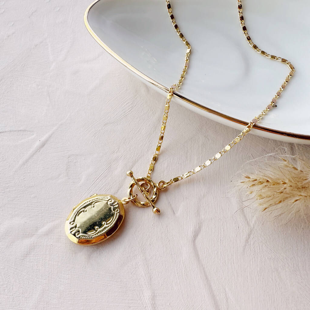 Chunky Chain Vintage Locket Necklace By Lucent Studios