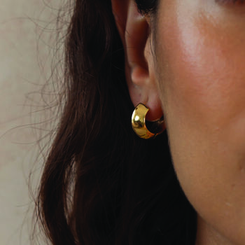 Chunky Gold Hoop Earrings With Knife Edge Detail In 18 K Gold Plated Vermeil, 3 of 3