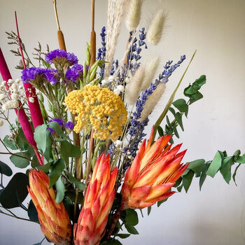 Colourful Protea Dried Flower Bouquet 'missy', 4 of 7