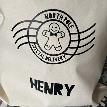 Personalised Special Delivery Gingerbread Man Christmas Sack, 2 of 4