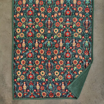 Folkloric Nutcracker Sherpa Reverse Throw 130 X 170cm, 4 of 4