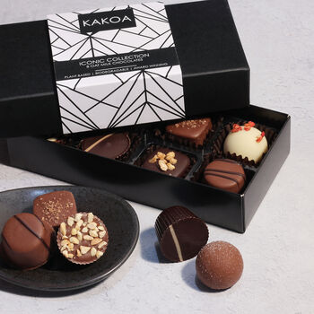 Kakoa Iconic Vegan Chocolates Box | Eight Chocolates, 6 of 6