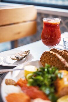 Seafood Aboard A Barge, 10 of 10