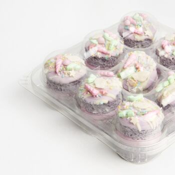 Showstopping Miniature Cakes Easter Box, 7 of 7