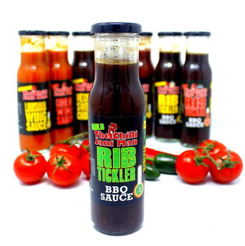BBQ King / Queen Personalised Chilli Sauce Gift Set, 5 of 9