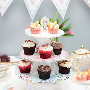 cake stands