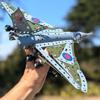 Make Your Own Vulcan Bomber Metal Construction Set, 3 of 10