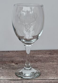 Set Of Two Stag Design Etched Wine Glasses, 2 of 4