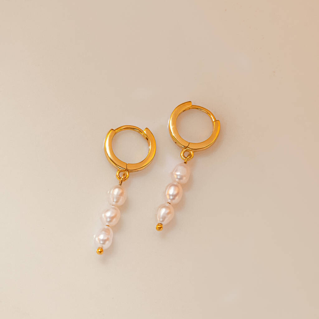 Mohena Rose Gold Stud Earrings – Blingvine