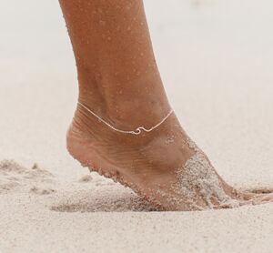 Not on the high street anklet discount