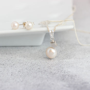 White Pearl Pendant With 6mm Stud Set, 4 of 11