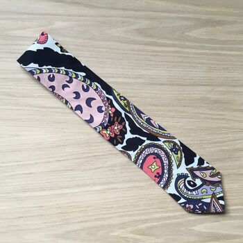 Liberty Tie/Pocket Square/Cuff Link In Black Paisley, 5 of 5