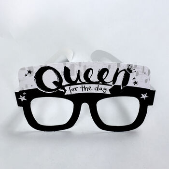 Queen For The Day Birthday Card Glasses, 3 of 3