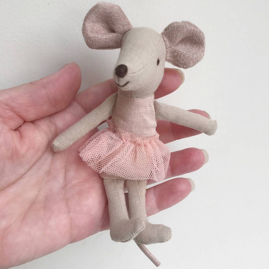 ballerina mouse toy