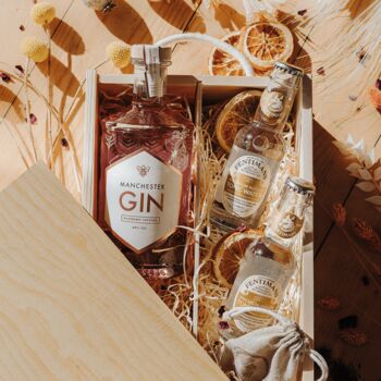 Personalised Manchester Gin Raspberry Gift Set, 2 of 6