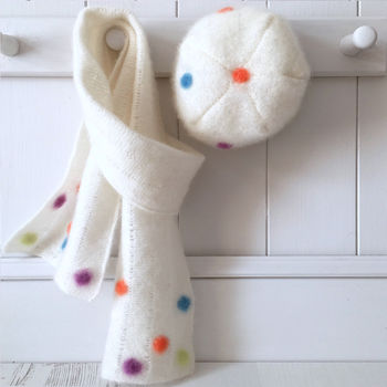 Cashmere Cosy Gift Set For Baby, 2 of 6