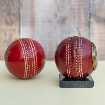 Vintage Cricket Ball Clock, 3 of 3