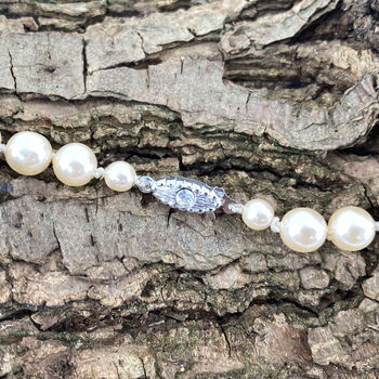Vintage 24 Inch 7mm Faux Pearl Necklace / Silver Clasp, 3 of 5