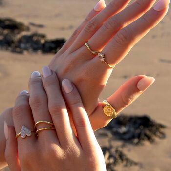 Dainty Ring With Three Flowers, 3 of 4