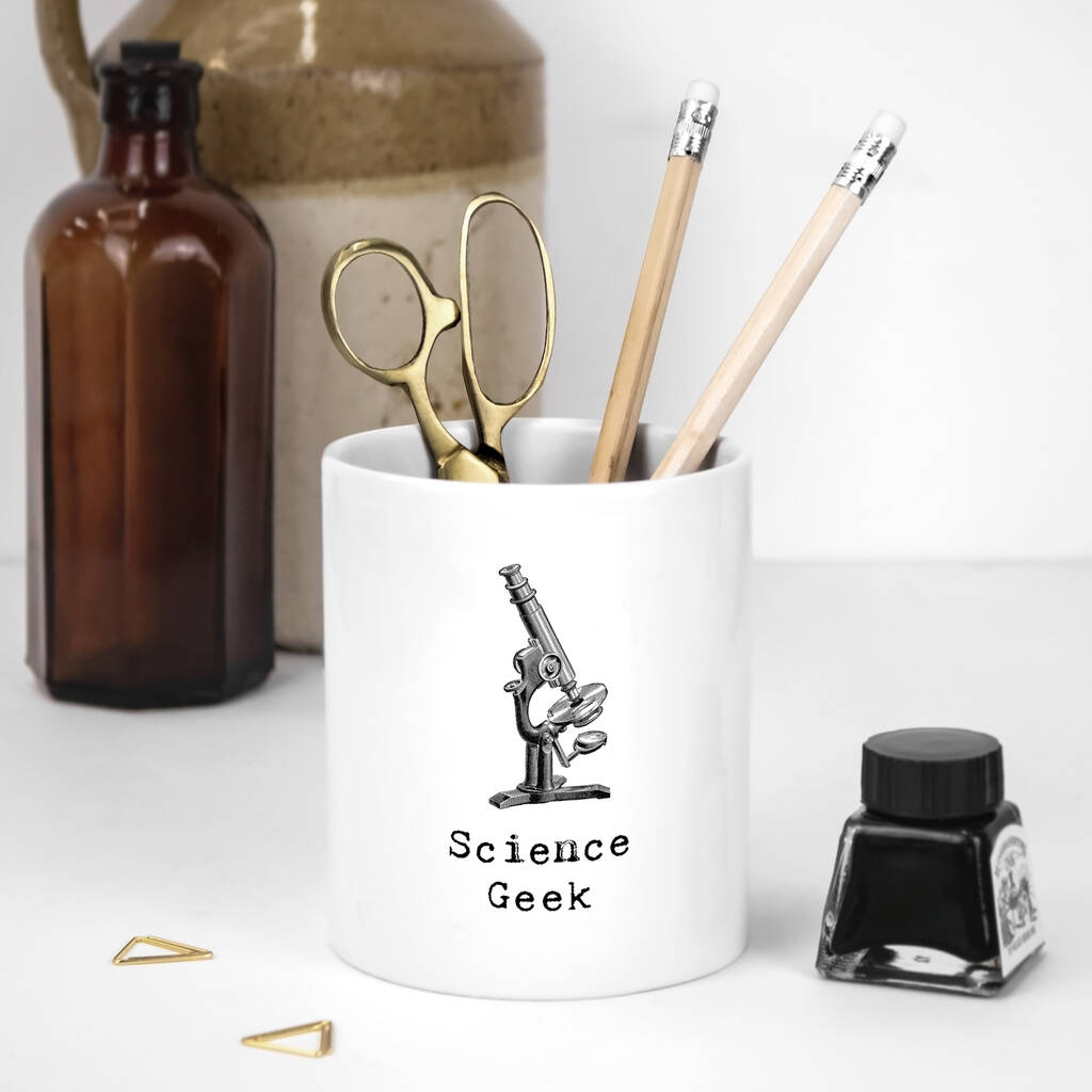 geek pen holder