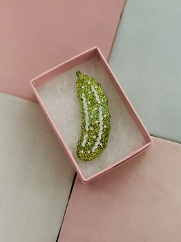 Green Pickle Glitter Resin Brooch / Gift For Pickle Lovers / Gherkin Inspired Jewellery / Dill Pickle Brooch, 2 of 6
