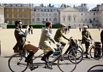 Discover London's City By Bike Experience For Two, 3 of 11