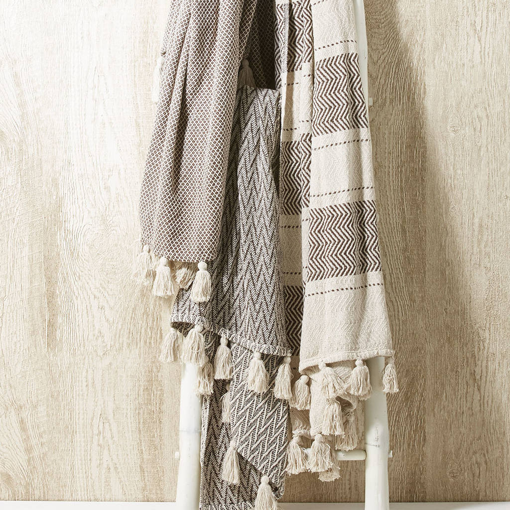 neutral cotton throw by marquis & dawe