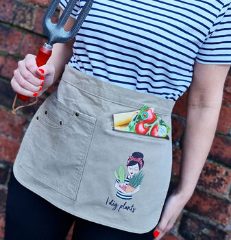Personalised Plant Lady Hip Gardening Apron, 2 of 5