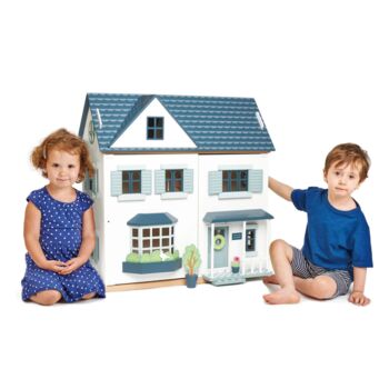 Double Fronted Dolls House, 4 of 6