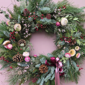 Christmas Time Fresh Foliage Wreath, 4 of 7
