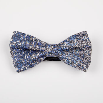 Mens Blue Floral Print Bow Tie, 2 of 6