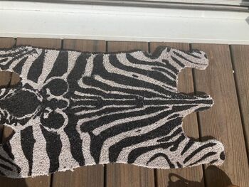 Zebra Shaped Coir Door Mat – 75x38cm Black And White, 3 of 6