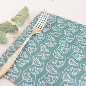 Set Of Four Cow Parsley Placemats, 3 of 4