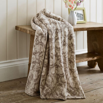 Cozy William Supersoft Comfort Throw, 2 of 3