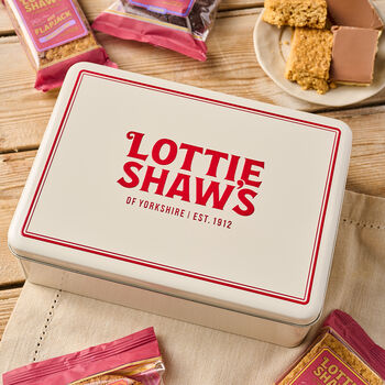 Gardener's Tin Of Tea Time Treats, 3 of 4