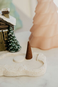 Log Cabin Incense Burner, 2 of 3