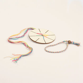 Make Your Own Friendship Bracelets, 9 of 10