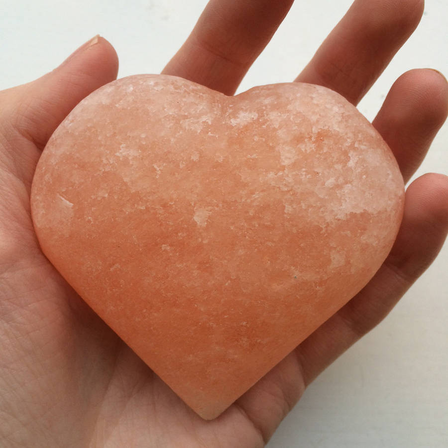 himalayan-salt-heart-massage-stone-by-salthouse-peppermongers